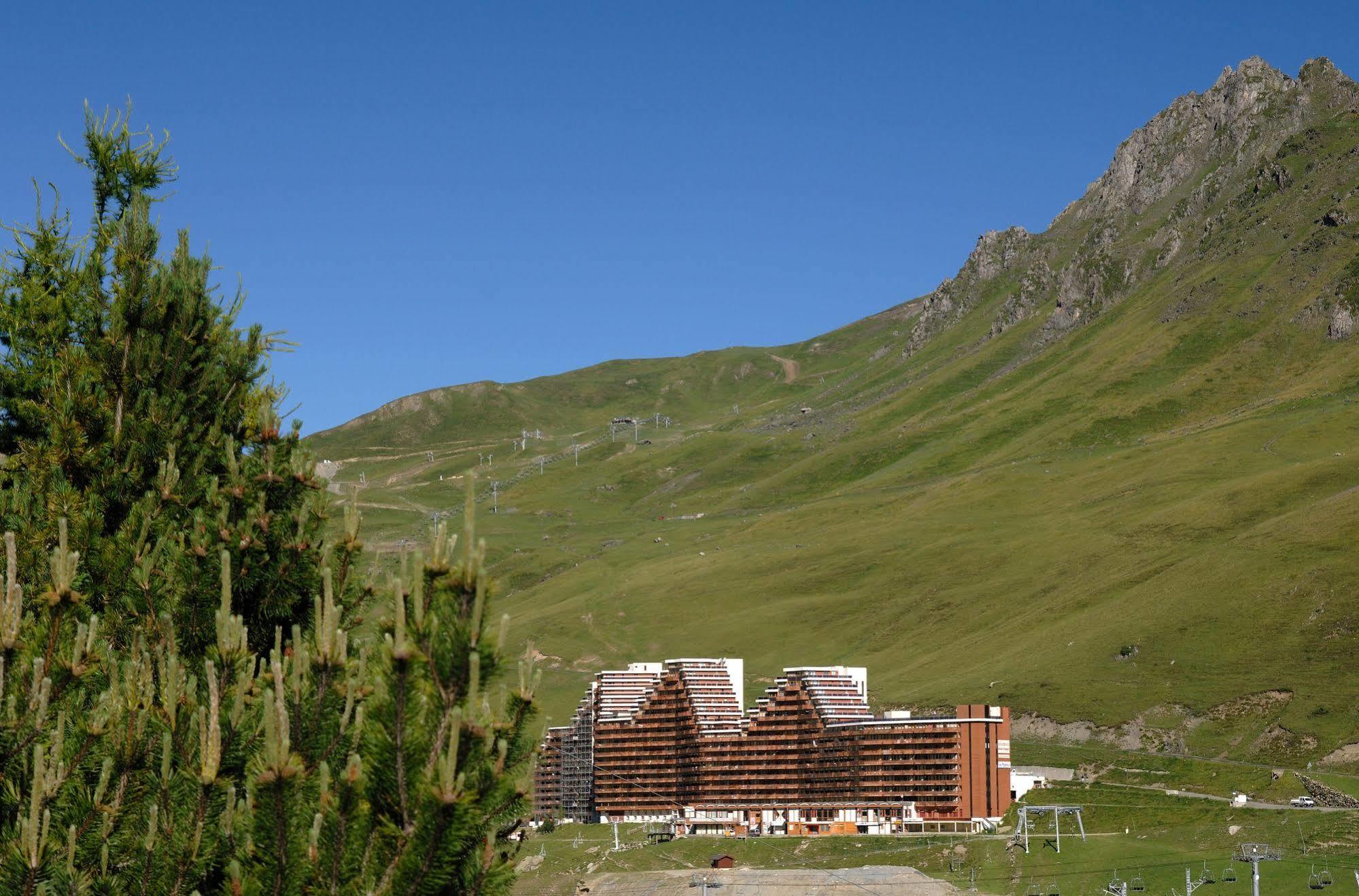 Pierre & Vacances Residence Le Montana La Mongie Eksteriør billede